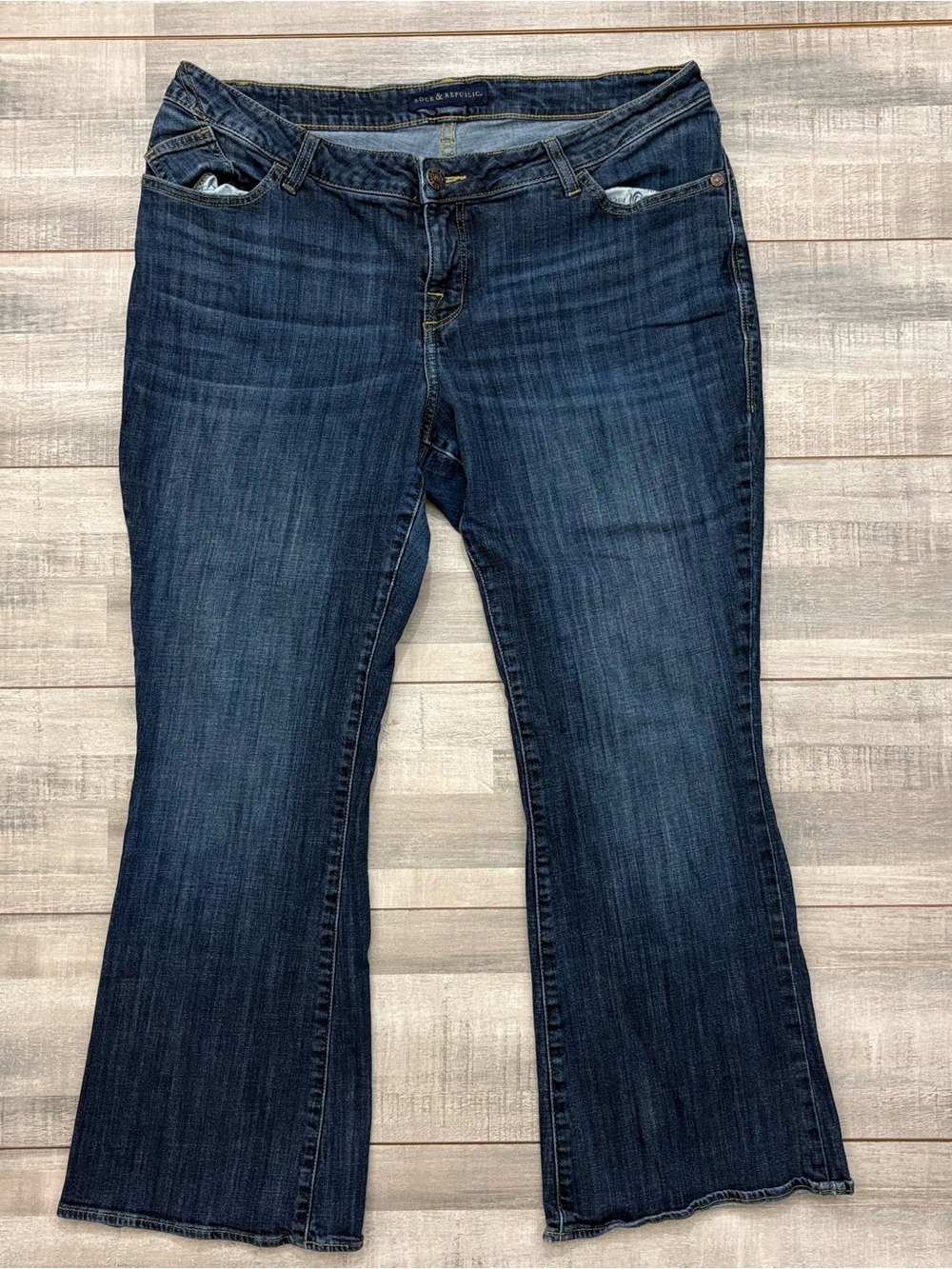 Rock & Republic Kasandra Bootcut Jeans Womens 18W S Blue Denim Pocketed 38x28